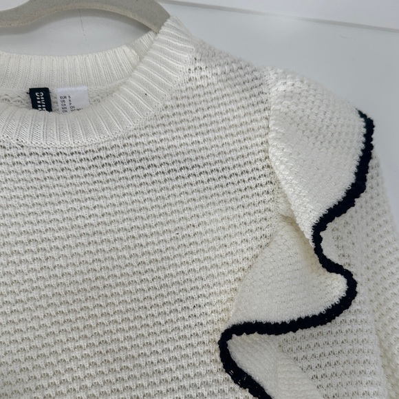H&M Ruffle Sweater - Picture 2 of 3